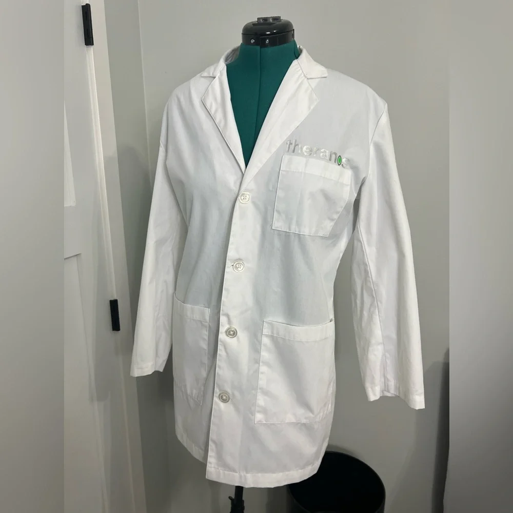 THERANOS Lab Coat - Picture 1 of 4
